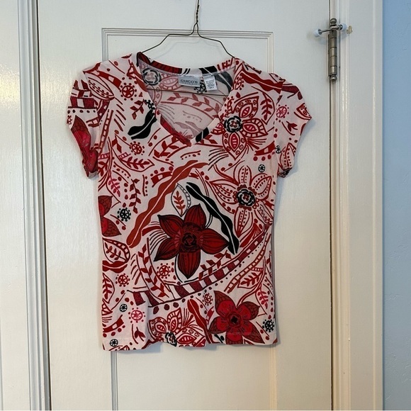 Chico’s Traveler Dhort Floral Short Sleeve Stretchy Top Spandex Vibrant Size S - Picture 2 of 6